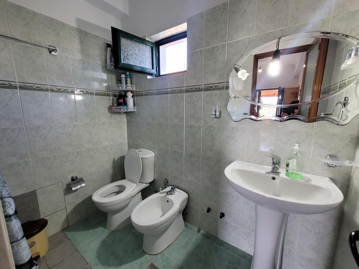 Petrefi Apartments 사밀 외부 사진