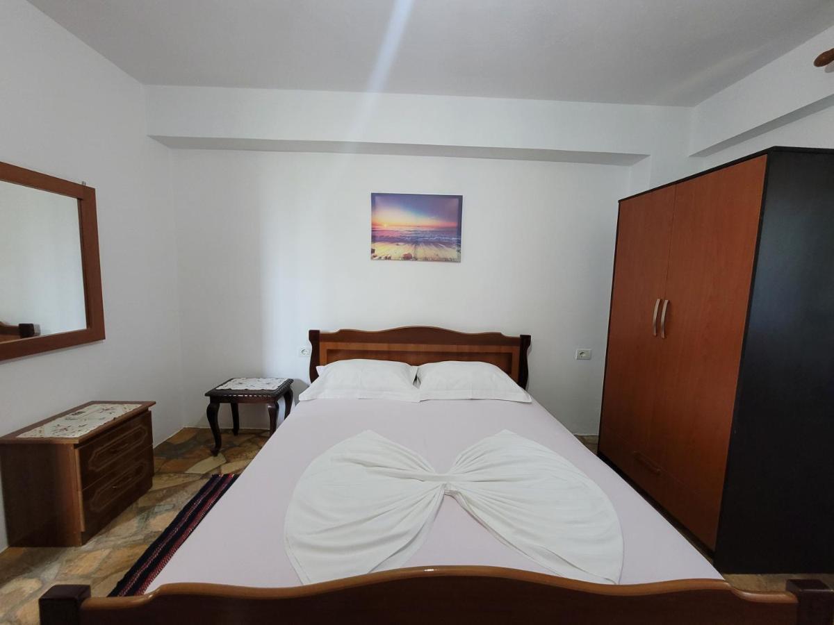Petrefi Apartments 사밀 외부 사진
